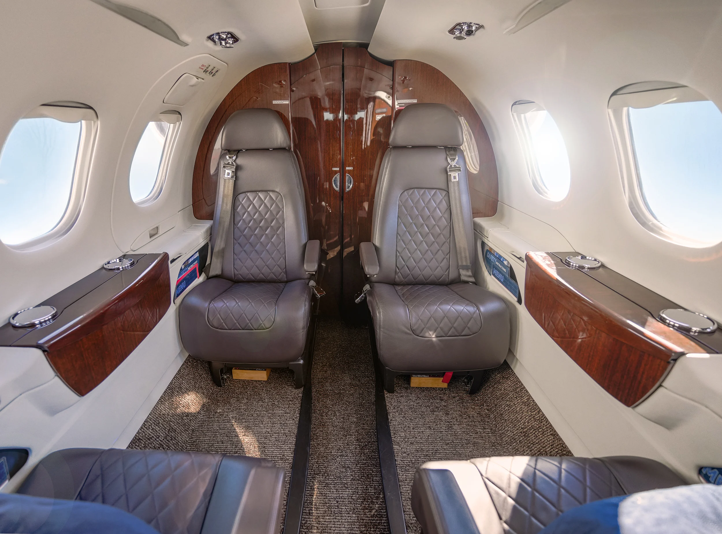 Phenom100-Interior-Brown-SM